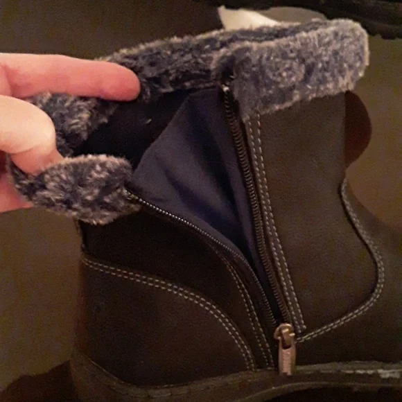 NWOT KHOMBU Addison Ankle Boots Memory Foam zip up Size 9M Black Womens - Picture 4 of 16